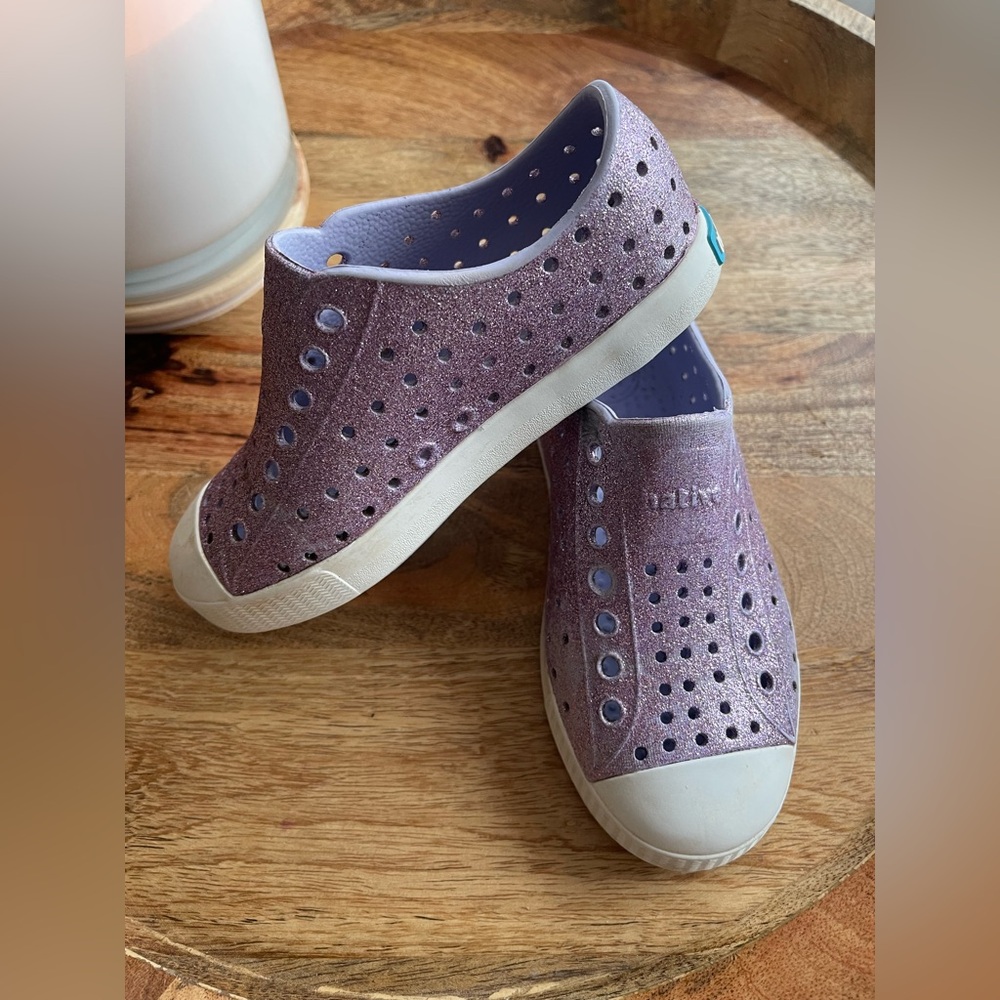 Native Kids Sparkling Lavender Slip-Ons